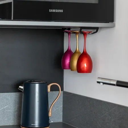 Golden Wave - Frontowy Widok Na Morze - Aprent *