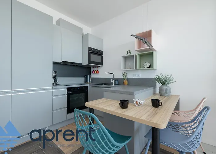 아파트 Golden Wave - Frontowy Widok Na Morze - Aprent 드지우노웨크