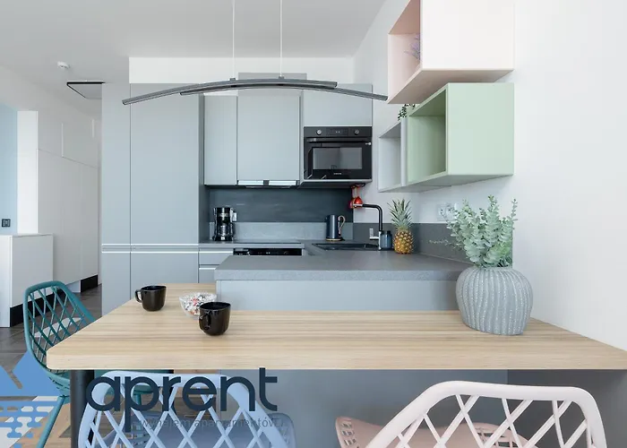 Golden Wave - Frontowy Widok Na Morze - Aprent 아파트 드지우노웨크